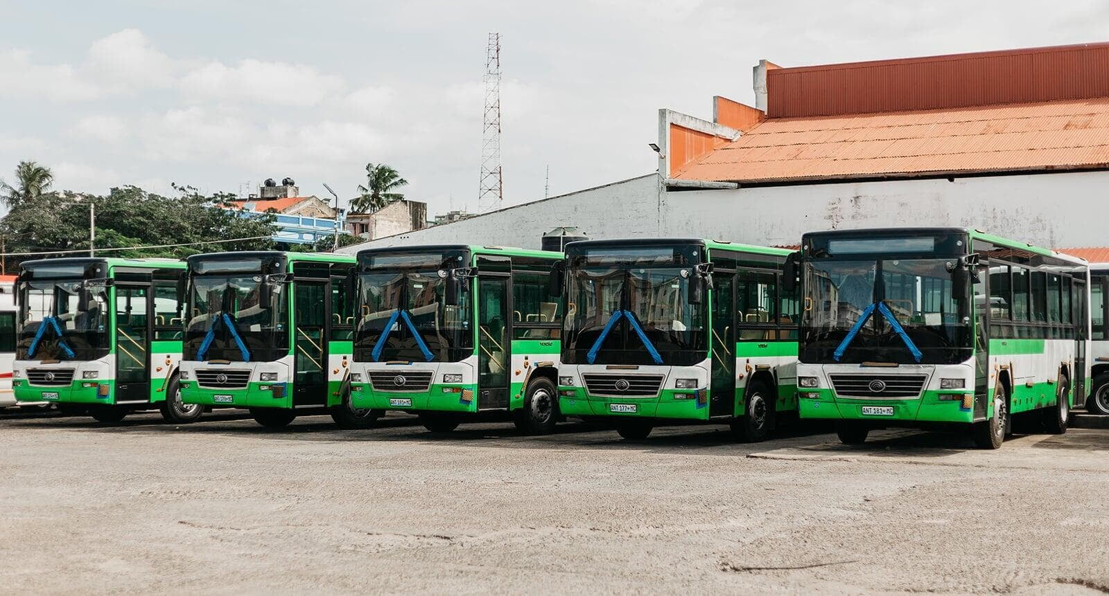 FTC Entrega 20 Novos Autocarros